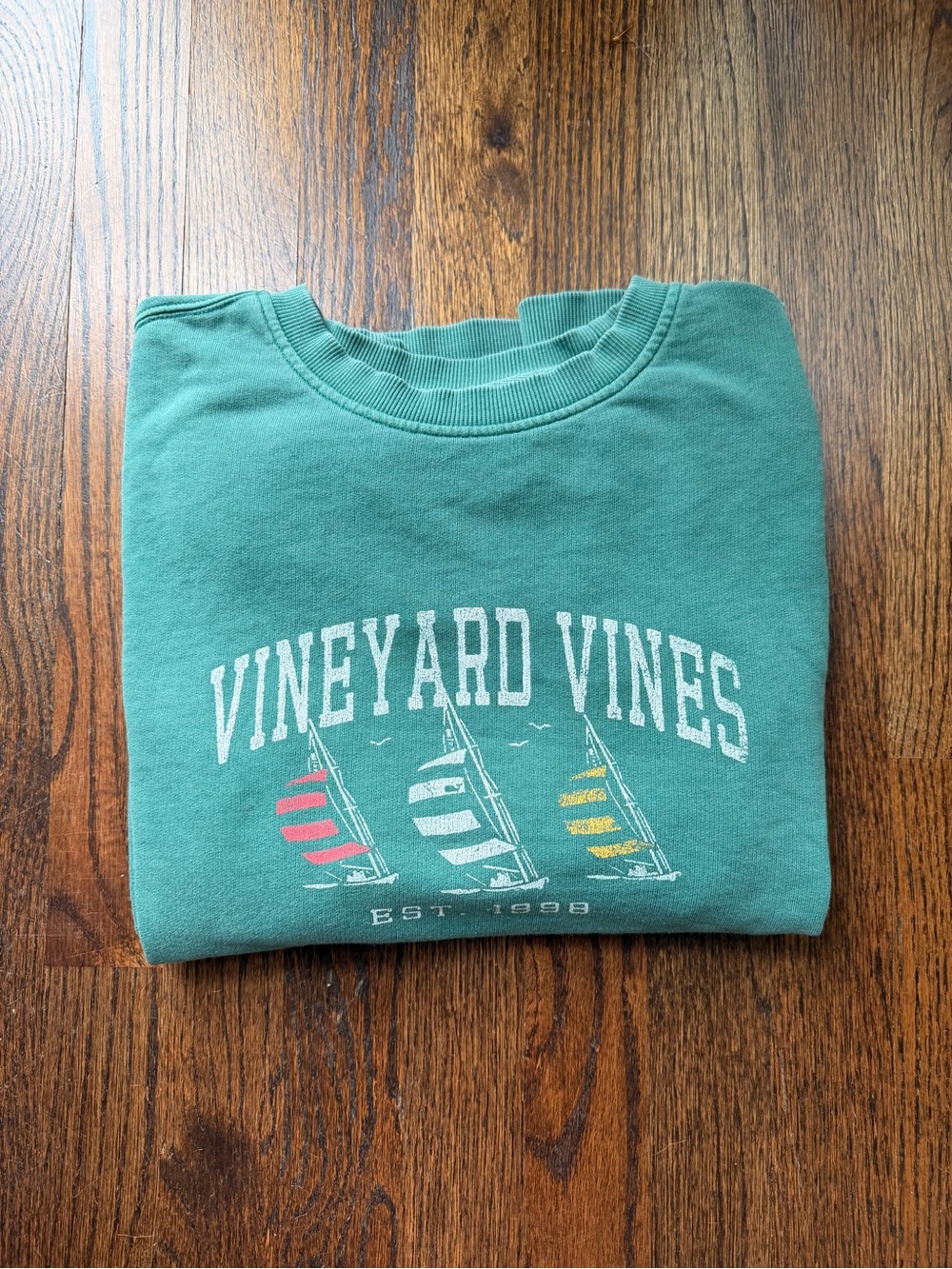 Vineyard Vines Green Crewneck Sweatshirt with Pink, White & Yellow Sail Graphics